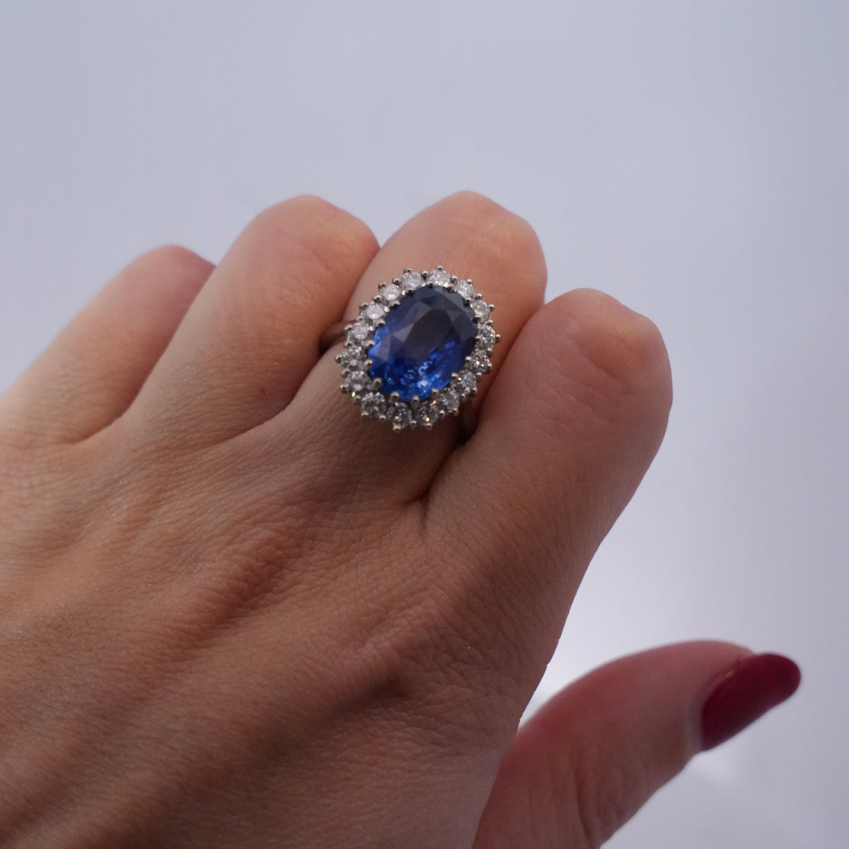 9ct Ceylon Sapphire & Diamond Cluster Ring