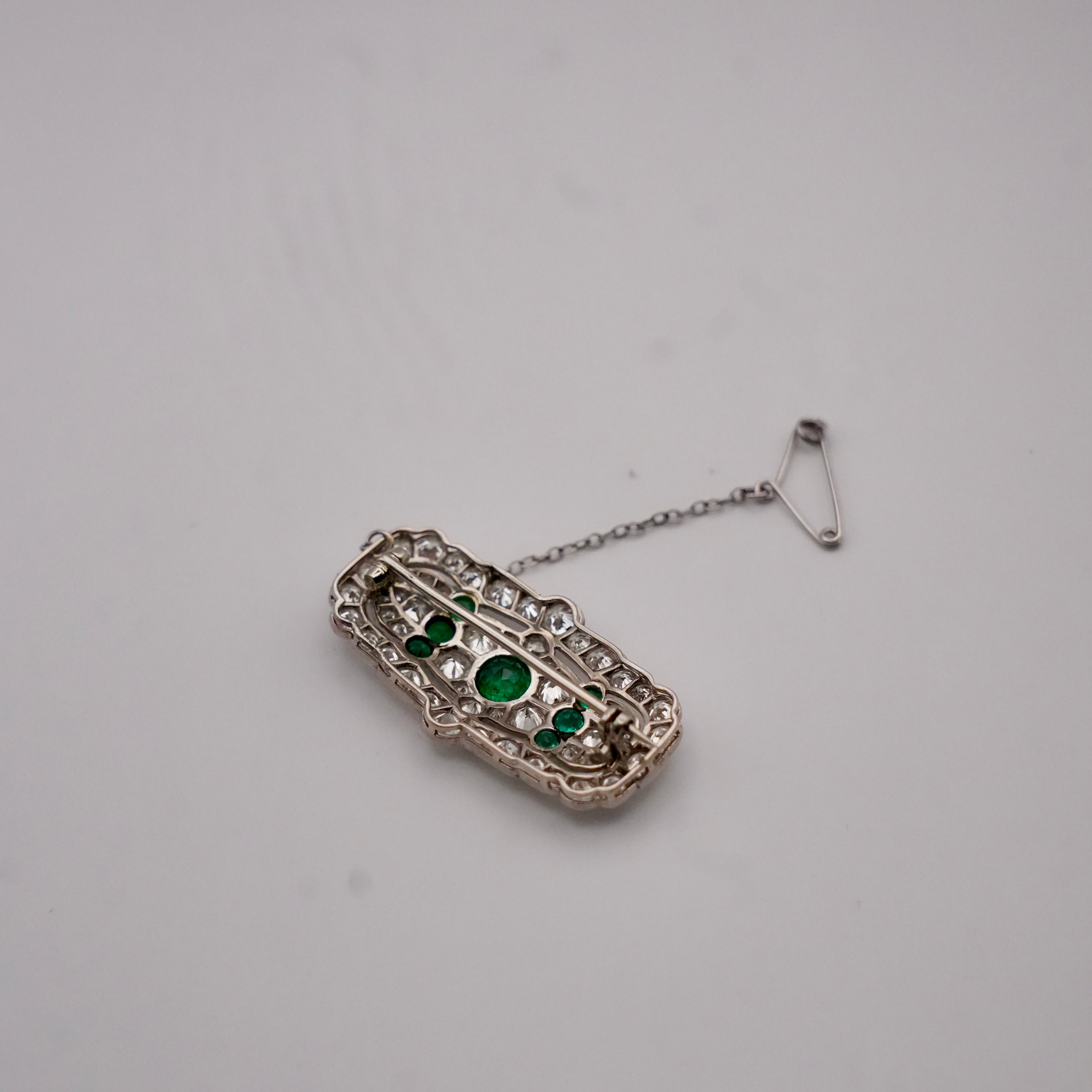 Art Deco Colombian Emerald & Old European Cut Diamond Platinum Brooch