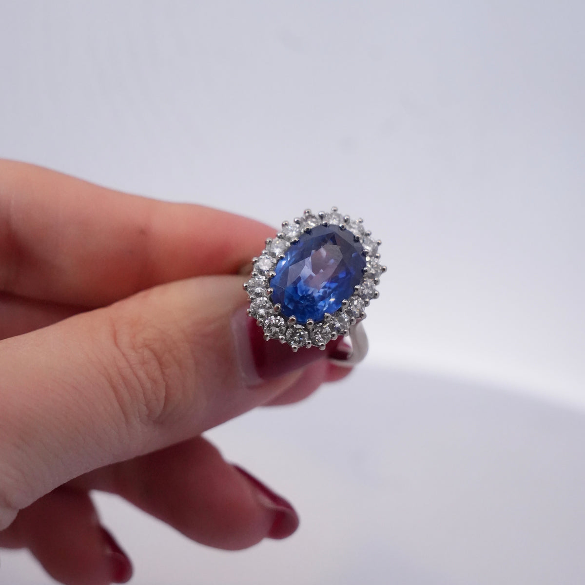 9ct Ceylon Sapphire & Diamond Cluster Ring